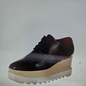 Wedge Platform Lace-Up Shoe in Black